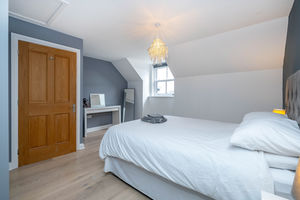 Photo 26- click for photo gallery